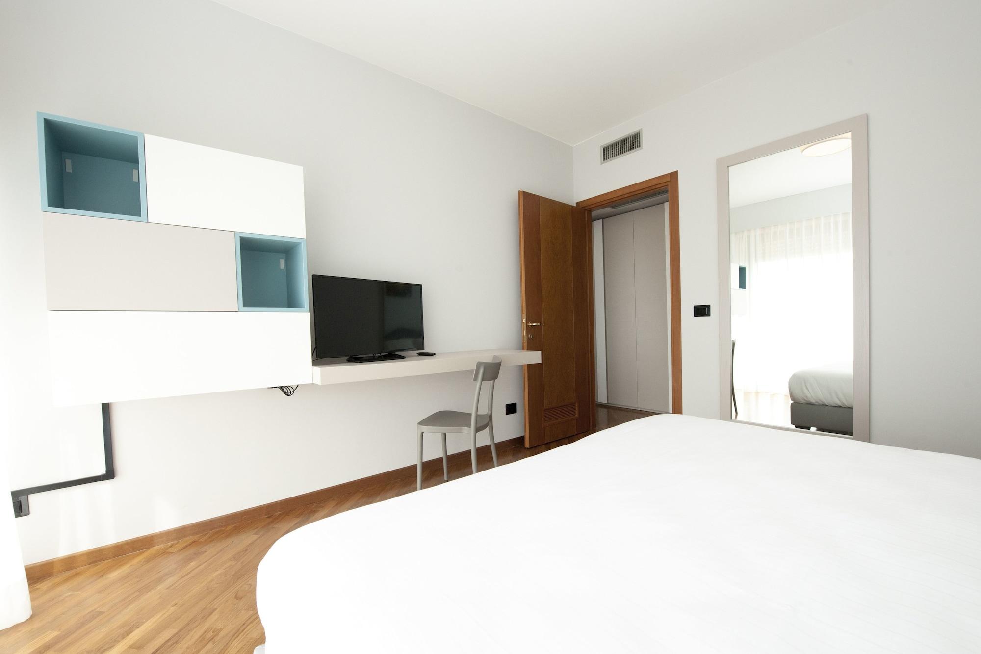 Suites Marilia Apartments - Suite Livorno Holiday Home Group Exteriör bild